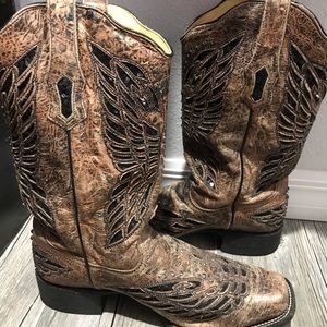 Women’s corral boots